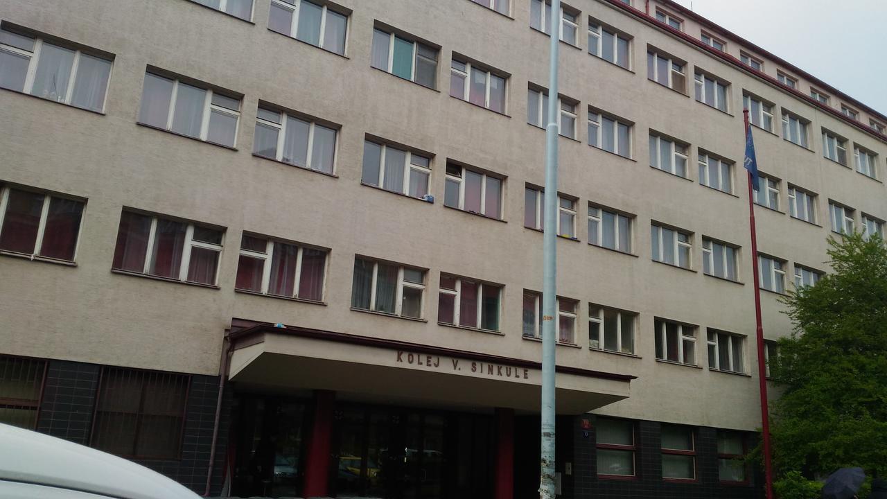 Hostel Sinkule Прага Екстериор снимка