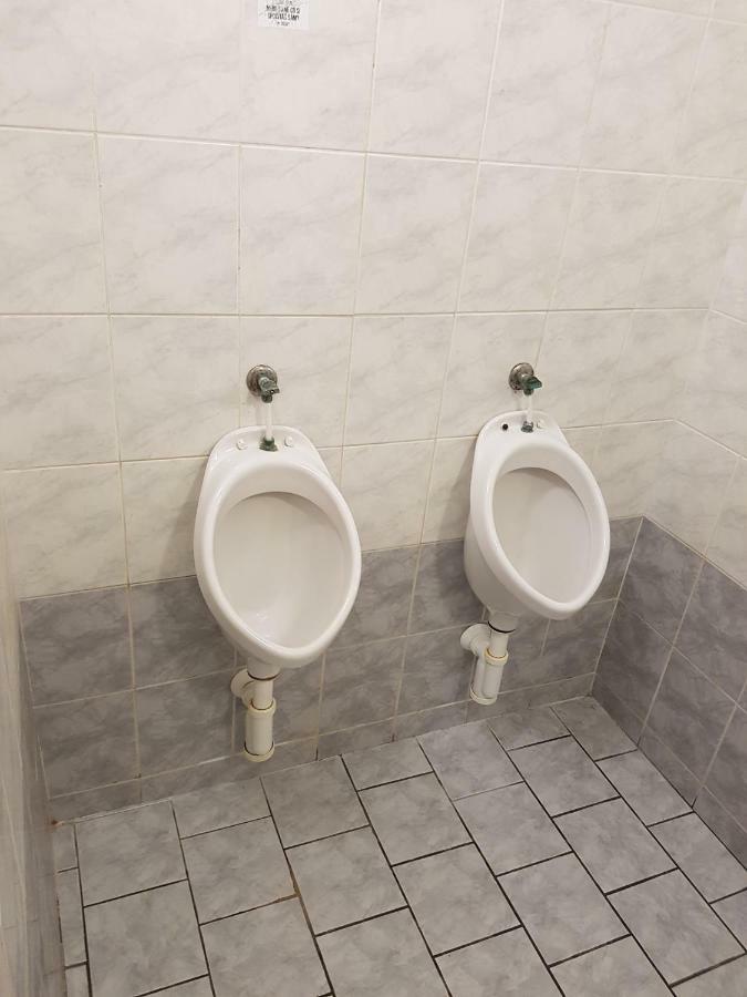 Hostel Sinkule Прага Екстериор снимка